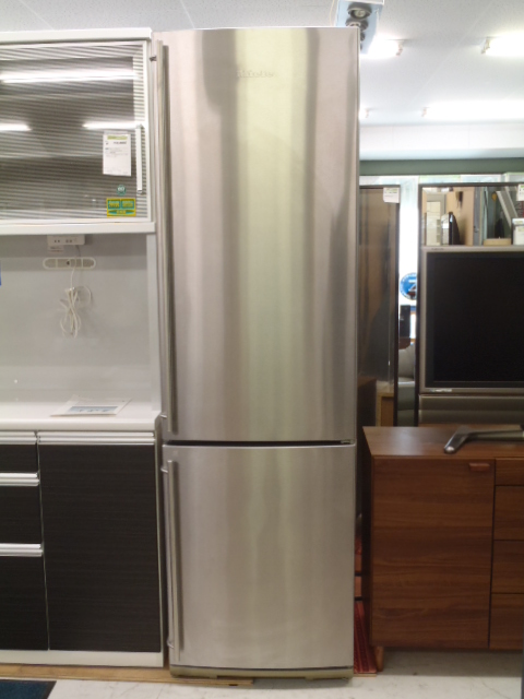 ドイツ製ミーレ冷凍冷蔵庫KFN12823SD - キッチン家電